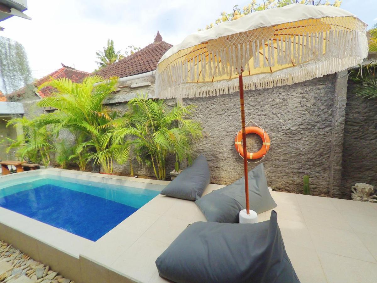 Tropical Garden Inn Batununggul エクステリア 写真