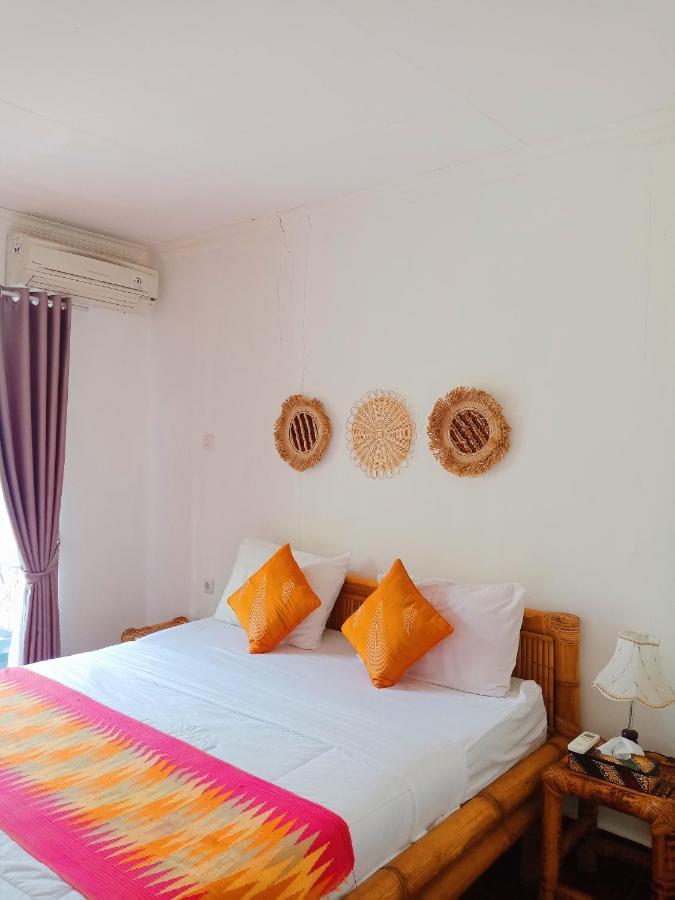 Tropical Garden Inn Batununggul エクステリア 写真