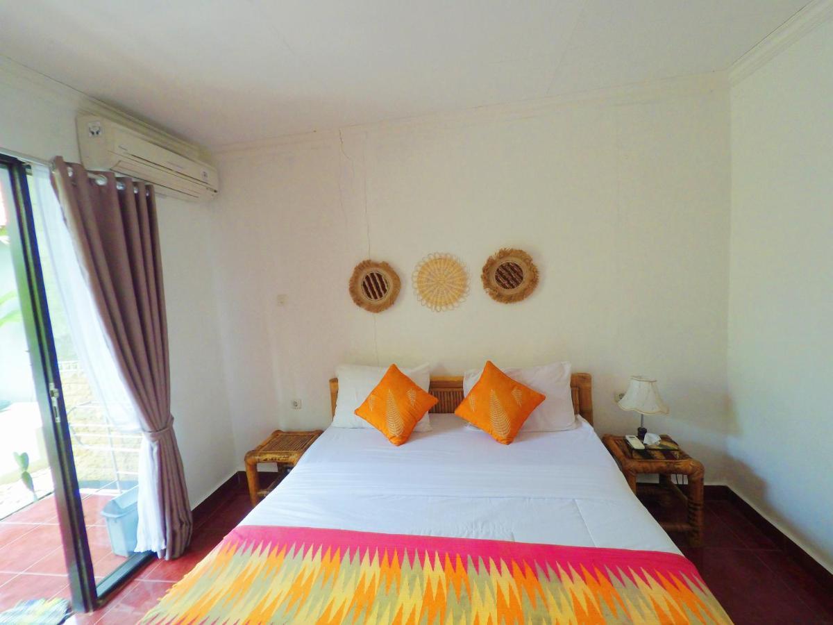 Tropical Garden Inn Batununggul エクステリア 写真