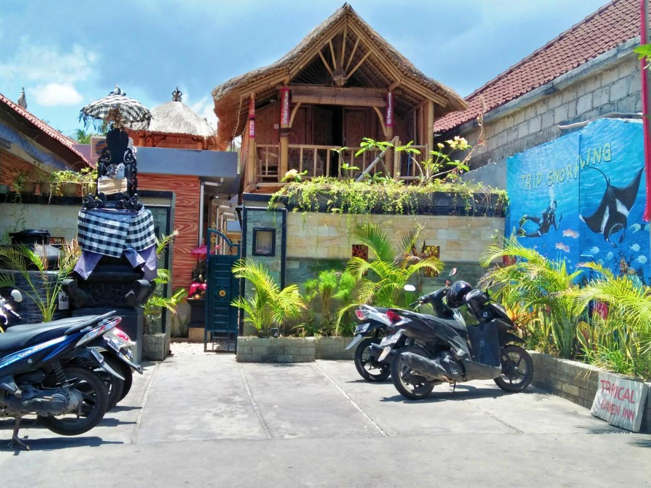 Tropical Garden Inn Batununggul エクステリア 写真