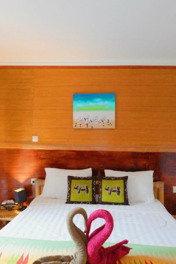 Tropical Garden Inn Batununggul エクステリア 写真