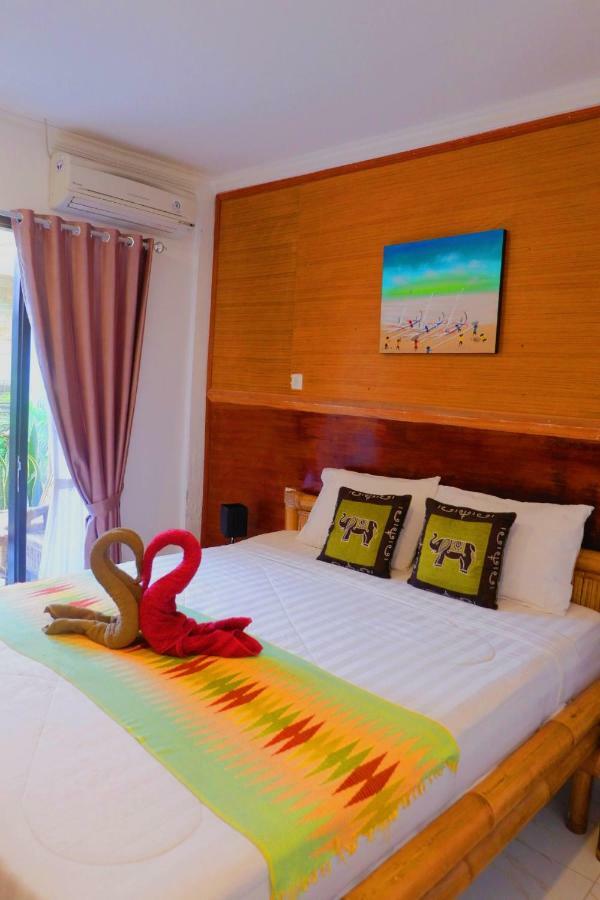 Tropical Garden Inn Batununggul エクステリア 写真