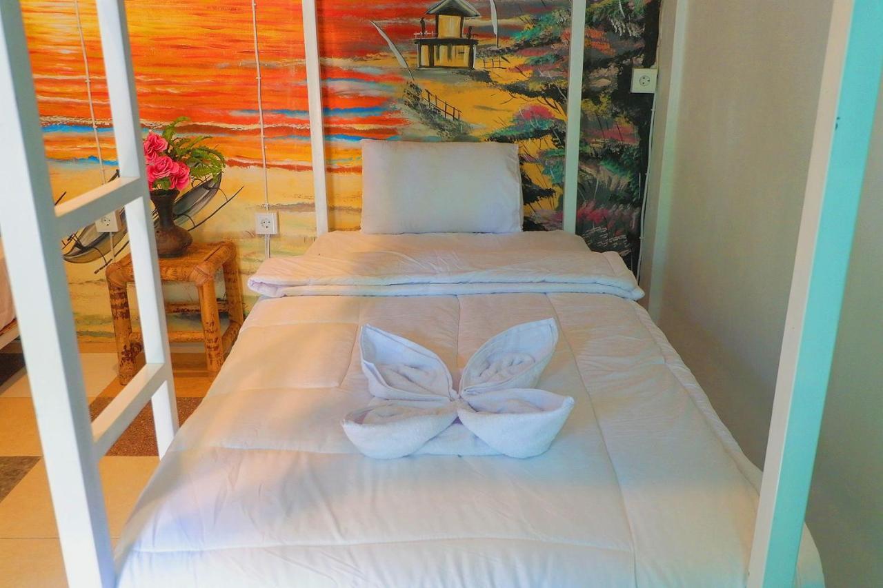 Tropical Garden Inn Batununggul エクステリア 写真