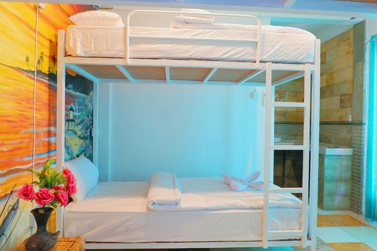 Tropical Garden Inn Batununggul エクステリア 写真
